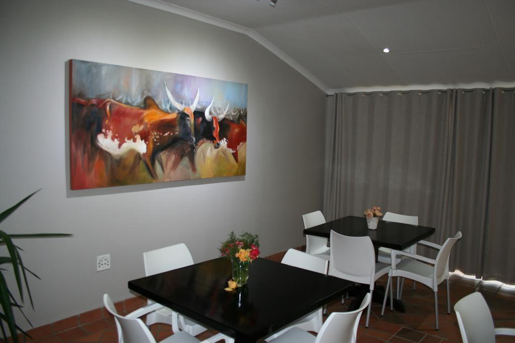 פונגולה Elegant Lodge & Conference Center מראה חיצוני תמונה